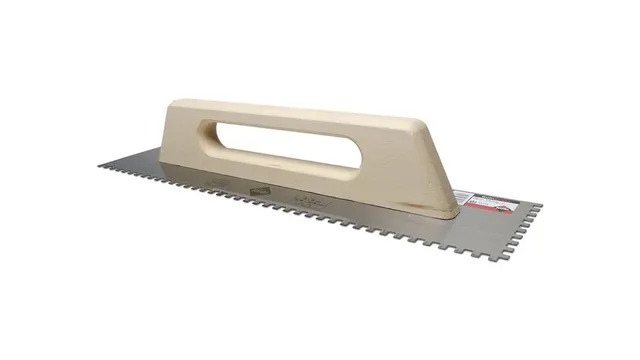 rubi-peine-acero-48-cm-10x10-65983-llana-dentada-profesional image 1