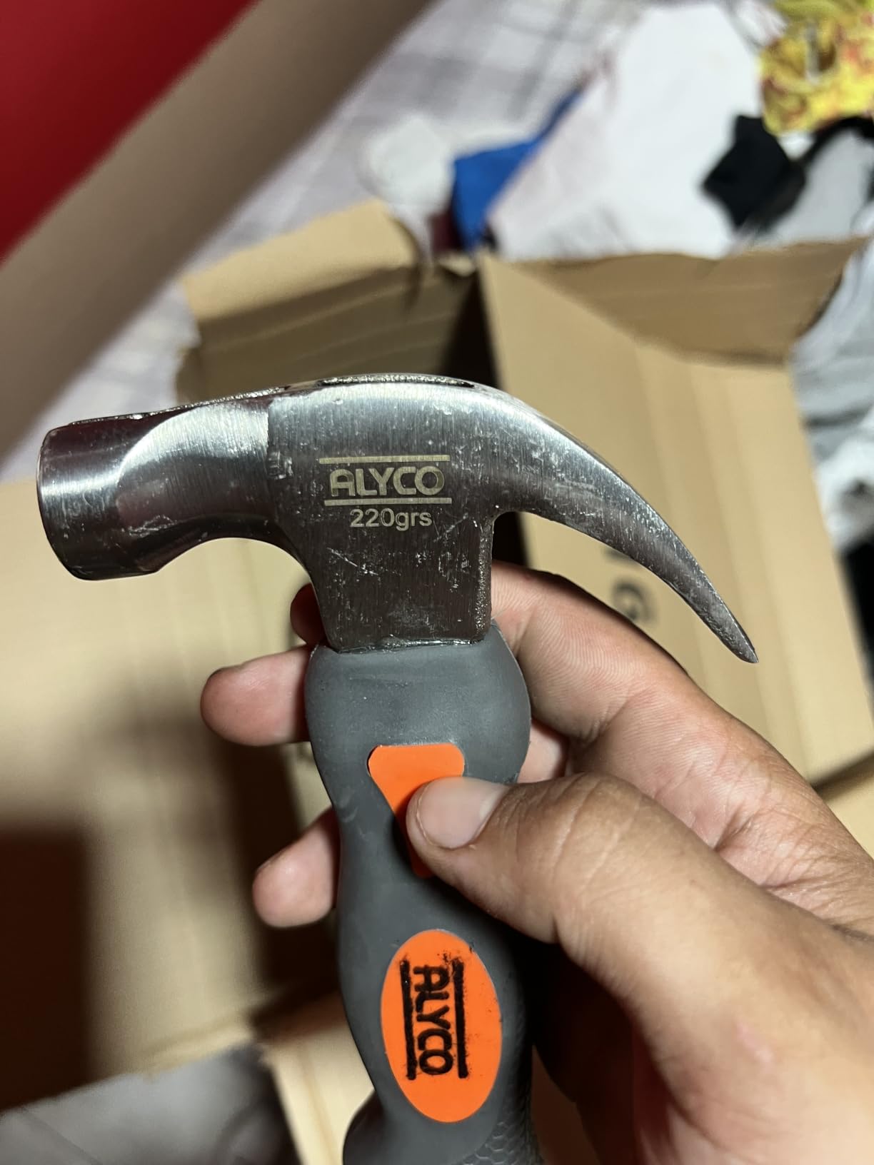 Muy buen martillo