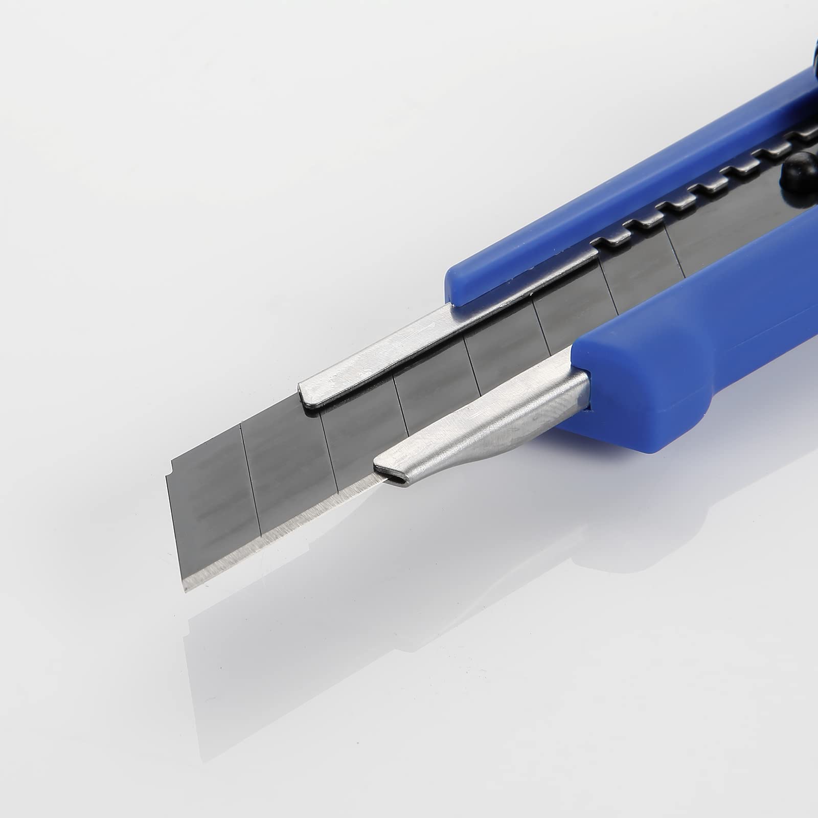 alyco-tools-186619-c-ter-con-cuchilla-fragmentable-de-18-mm-de-acero-sk2h-y-torn image 4